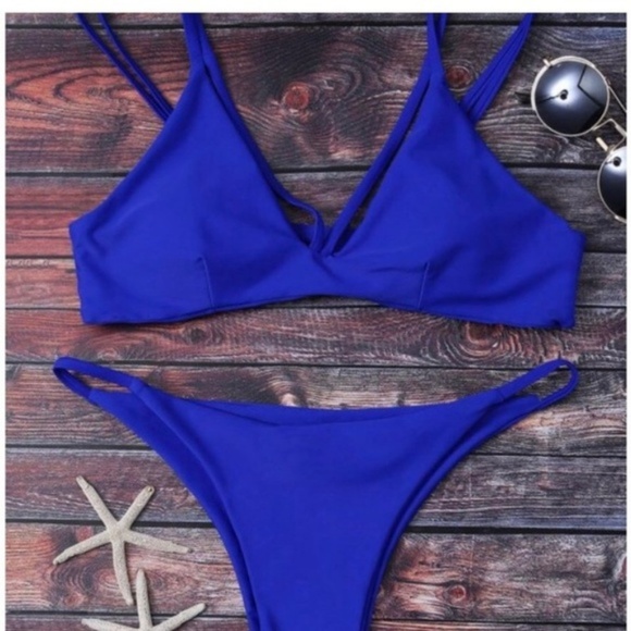 High Leg Strappy Bikini Set - Picture 2 of 7